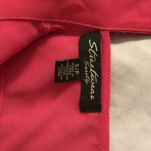 Streetwear society hot pink sleeveless top with a back opening - Picture 3 of 8